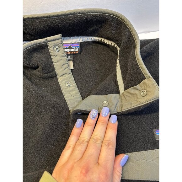 Patagonia Synchilla Black Snap Fleece Pull over (XS) - Picture 3 of 7